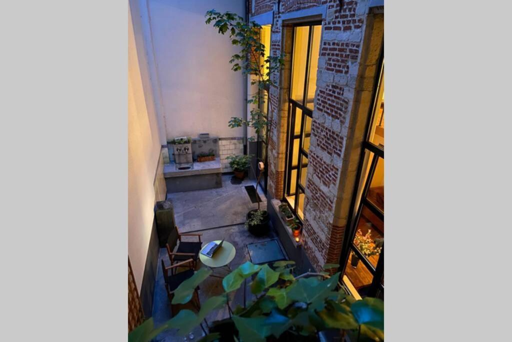 Duplex In Historical Centre With Private Courtyard Apartamento Antuérpia Exterior foto