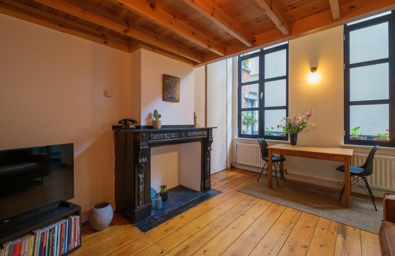 Duplex In Historical Centre With Private Courtyard Apartamento Antuérpia Exterior foto
